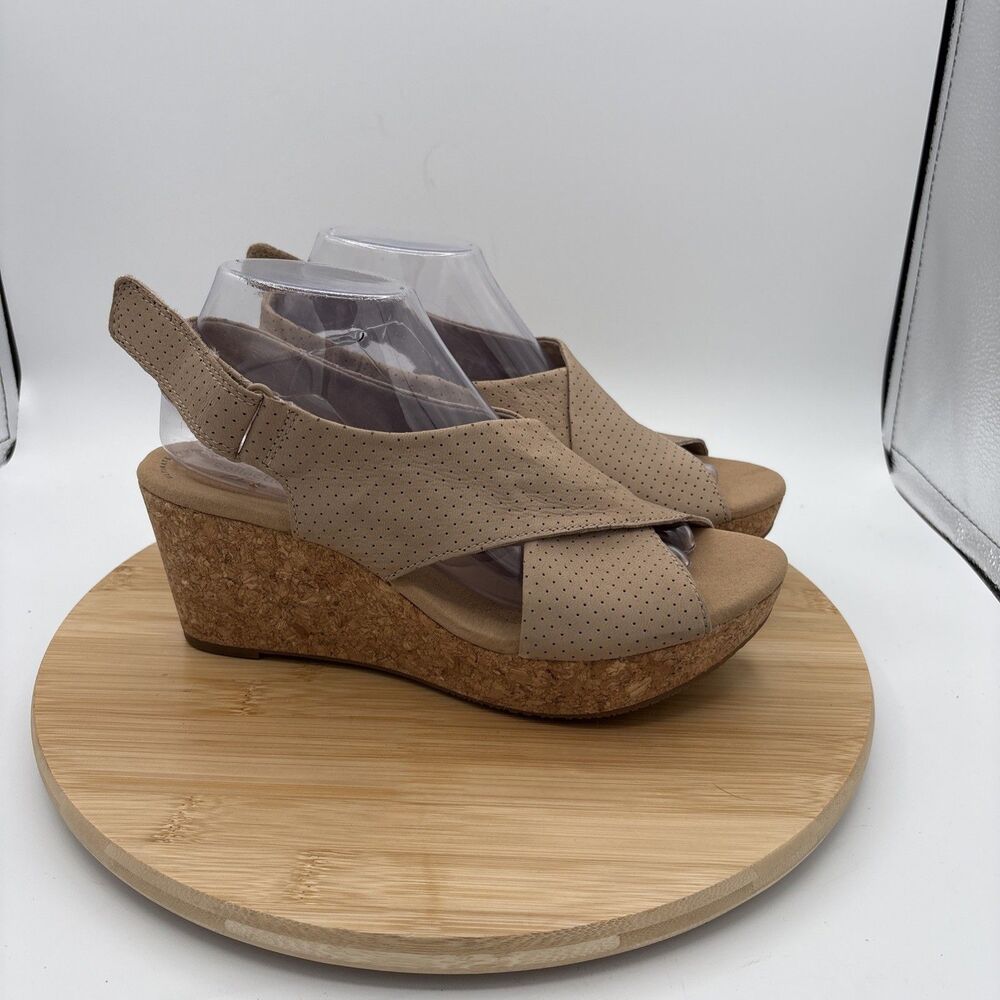 Clarks Annadel Parker Sandals Women 10 M Leather Cork Wedge Comfort Beige